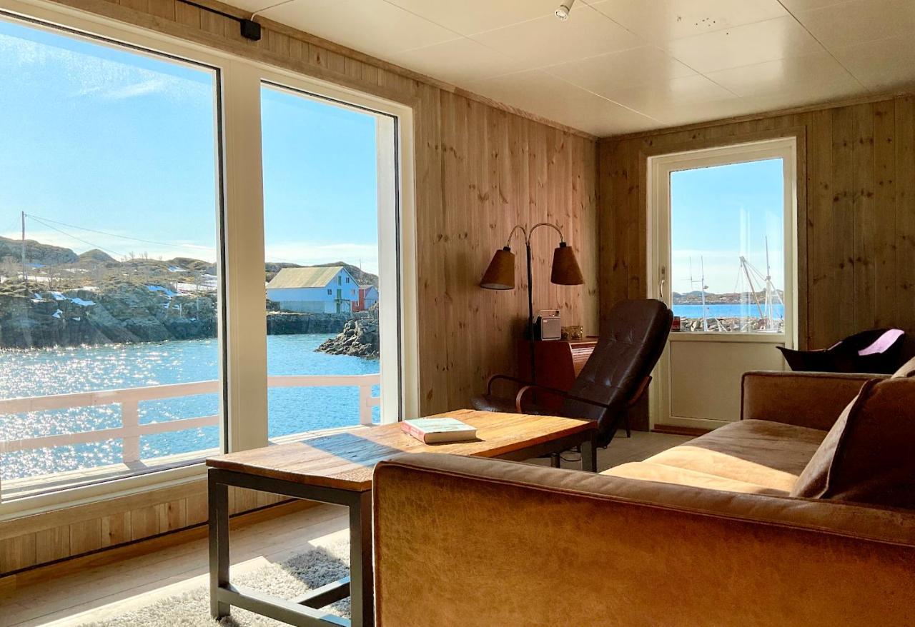 Fishermans Dock Lofoten Ballstad Exterior photo